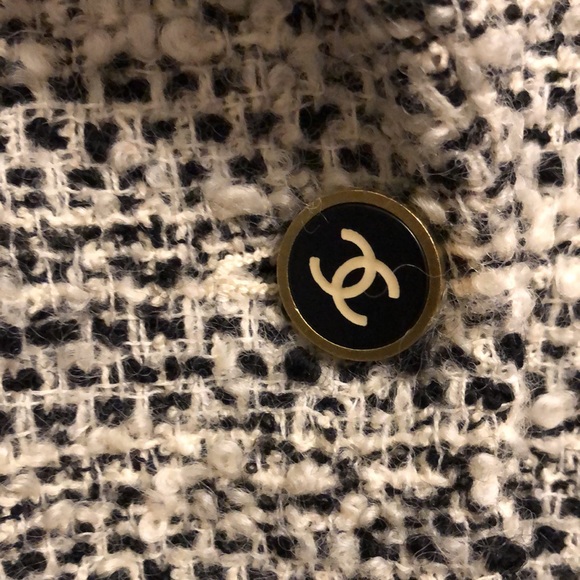 💯Authentic CHANEL Tweed Blazer / Jacket - Picture 4 of 9